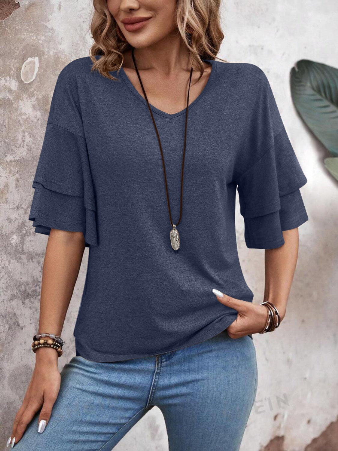 Damen - Bluse - Weicher Stoff - V-Ausschnitt und halben Ärmeln für stilvolle Looks - Trendiges Top