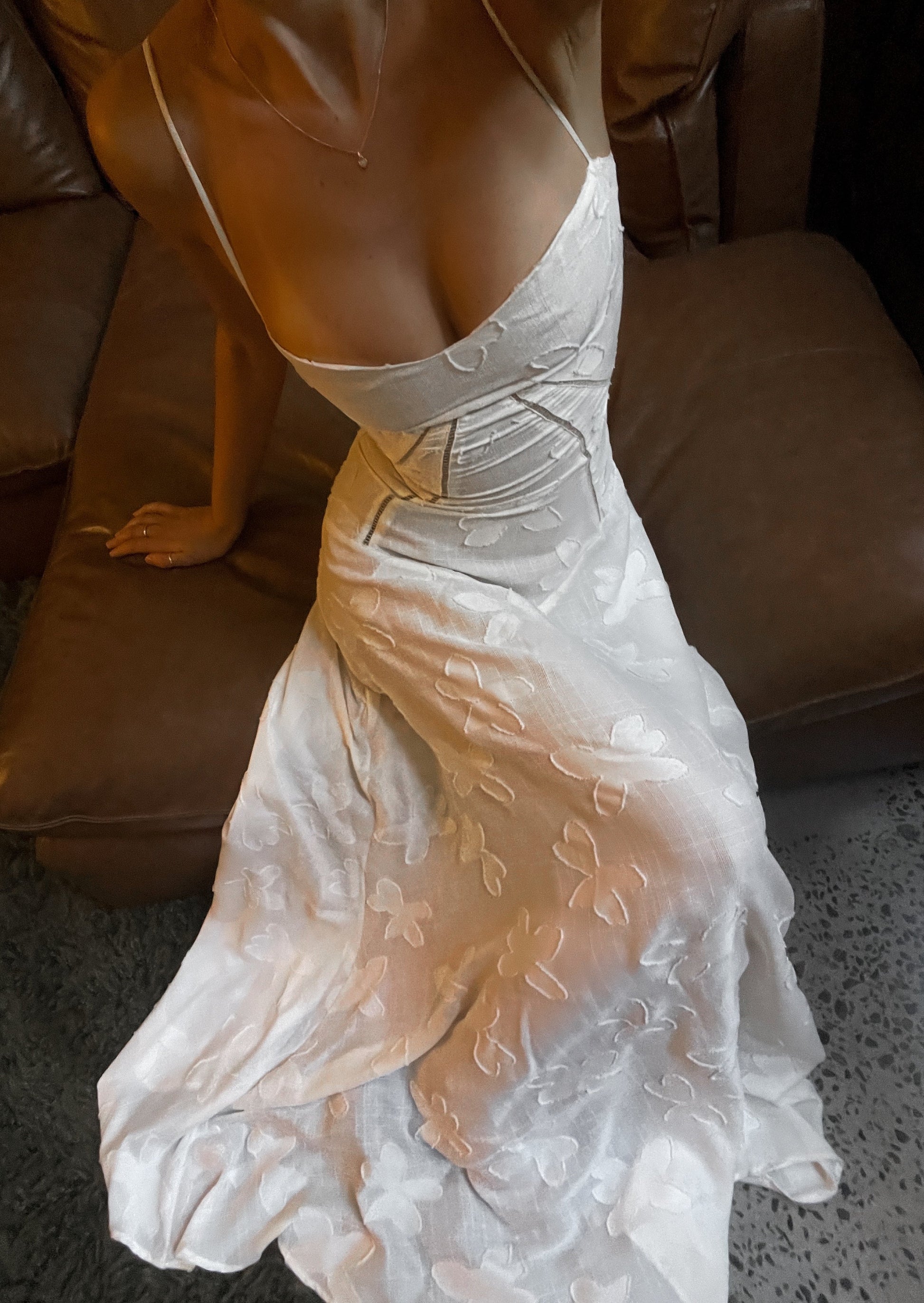 Damen - Elegantes cremefarbenes Kleid - Stilvoll & vielseitig - Perfekt für jeden Anlass