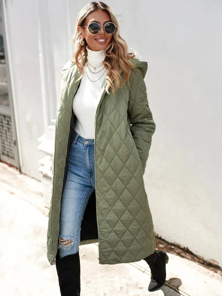 Damen - Lange Daunenjacke - Gesteppten Stoff - Kapuze, warme & stylische Oberbekleidung für kalte Tage