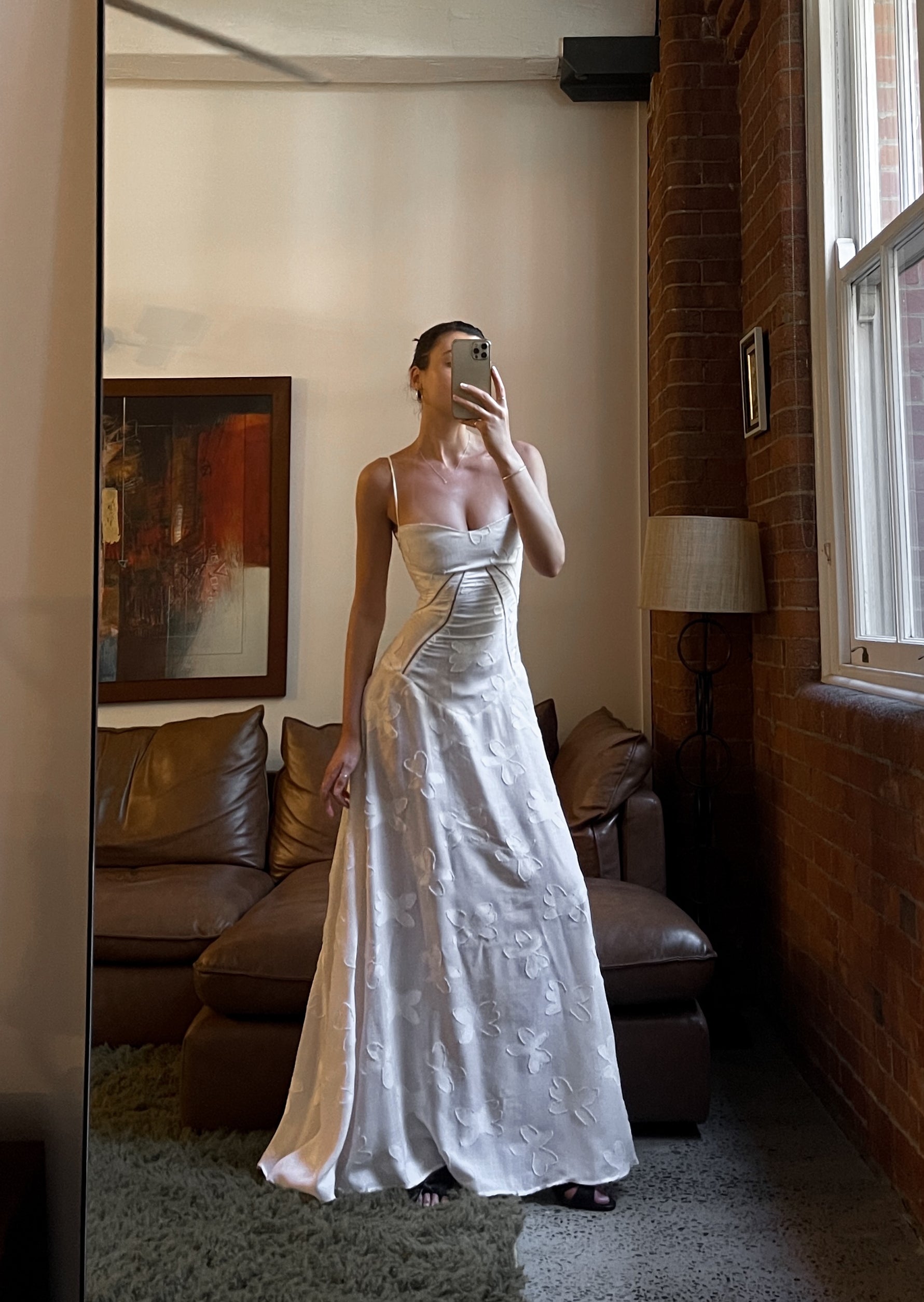 Damen - Elegantes cremefarbenes Kleid - Stilvoll & vielseitig - Perfekt für jeden Anlass
