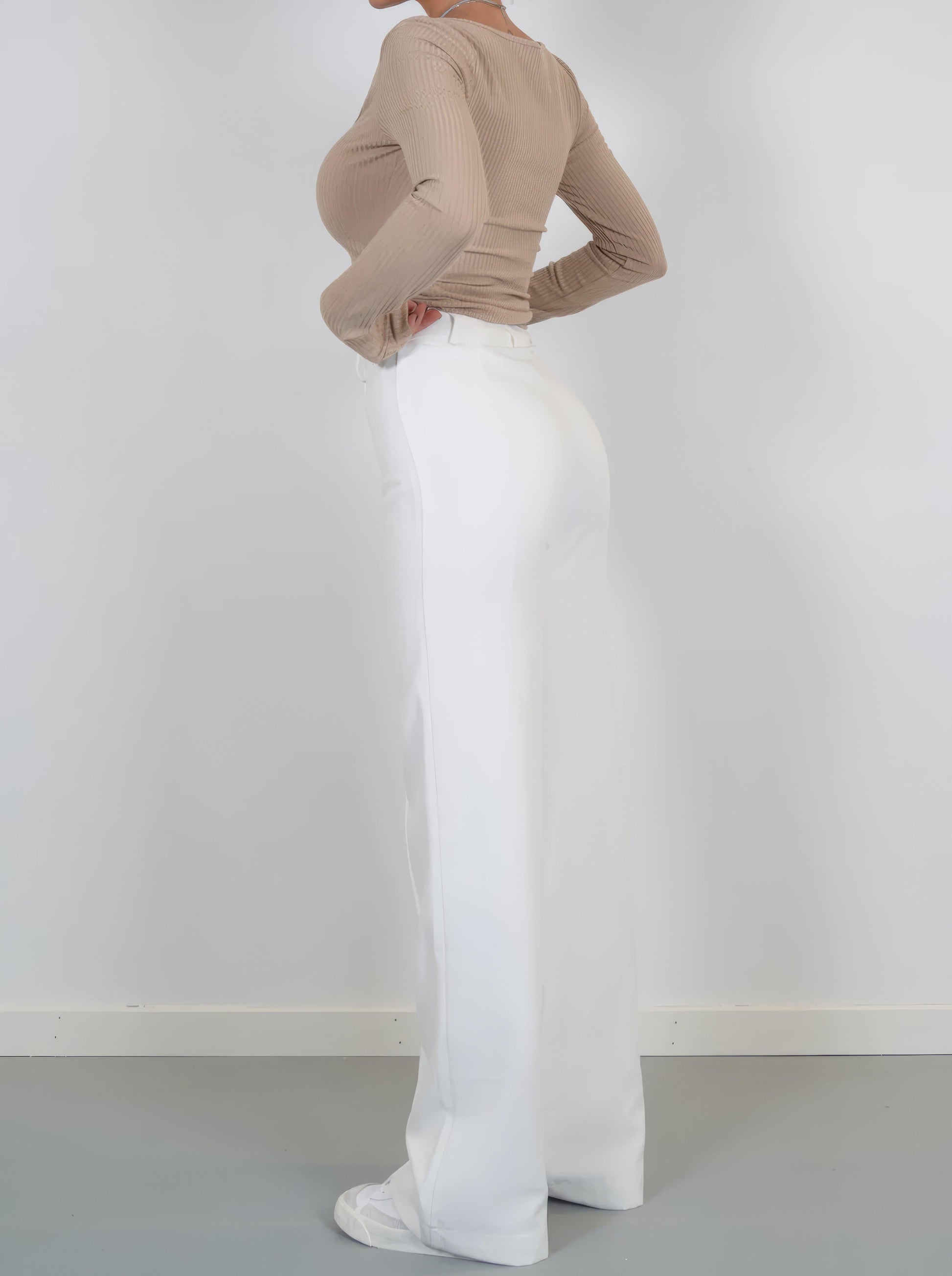Sophia™ | Ausgestellte Hose mit hoher Taille