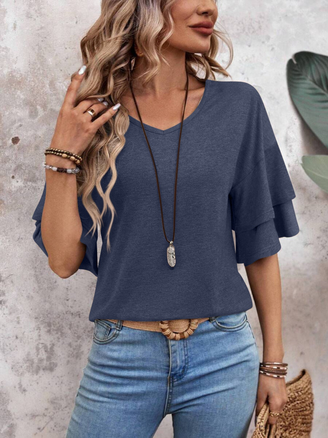 Damen - Bluse - Weicher Stoff - V-Ausschnitt und halben Ärmeln für stilvolle Looks - Trendiges Top