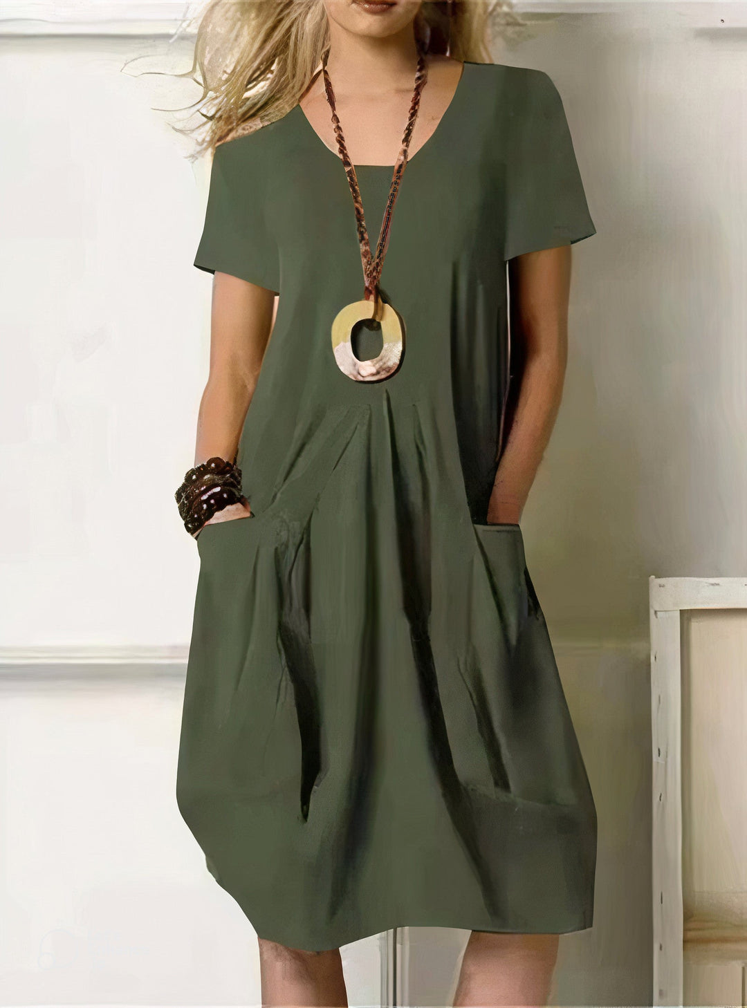 Damen - Locker sitzendes Kleid mit kurzen Ärmeln und Taschen - Atmungsaktivem Material - Stylisch für jeden Anlass