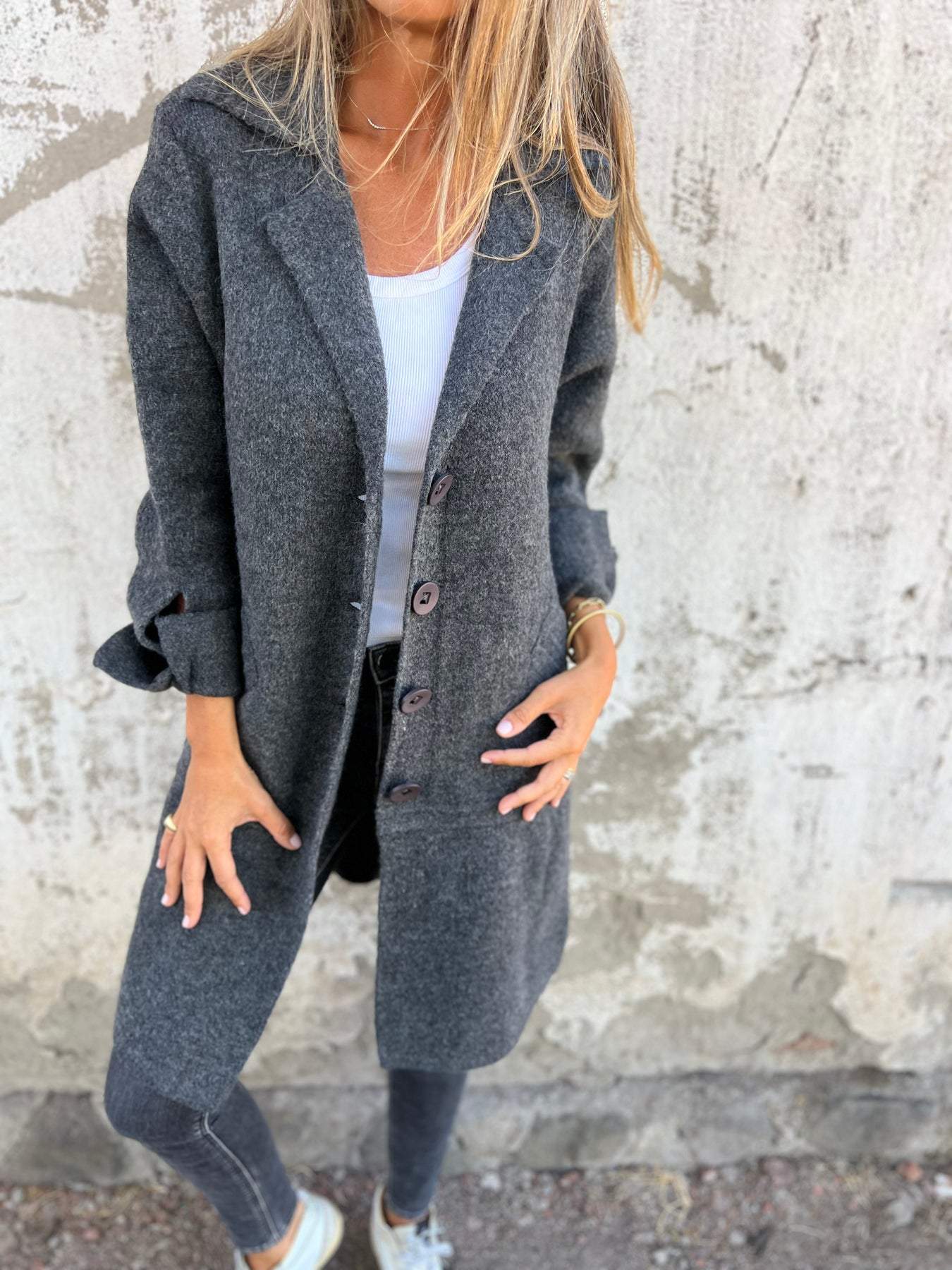 Damen - Lässiger langer Mantel - Manschetten - Stylische & bequeme Outerwear für jeden Anlass
