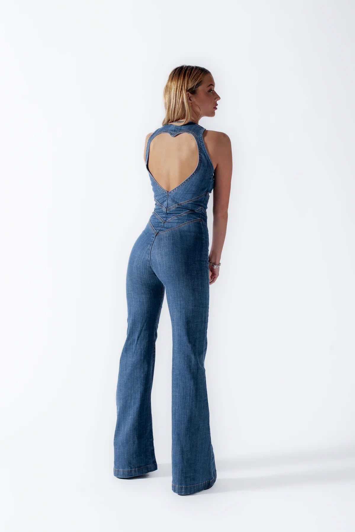 💘 HeartFlare™ – Der Jumpsuit, der alle Blicke auf sich zieht!