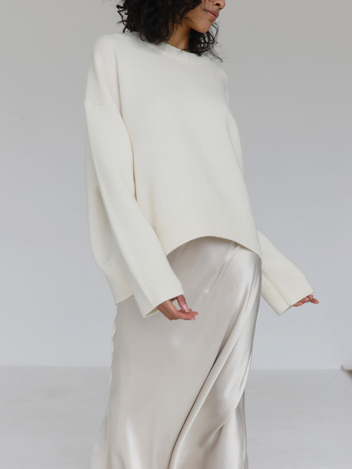 Damen - Zuckerwatte Übergroß Pullover - Gemütlicher Strick - Stylische Freizeitmode für jeden Tag