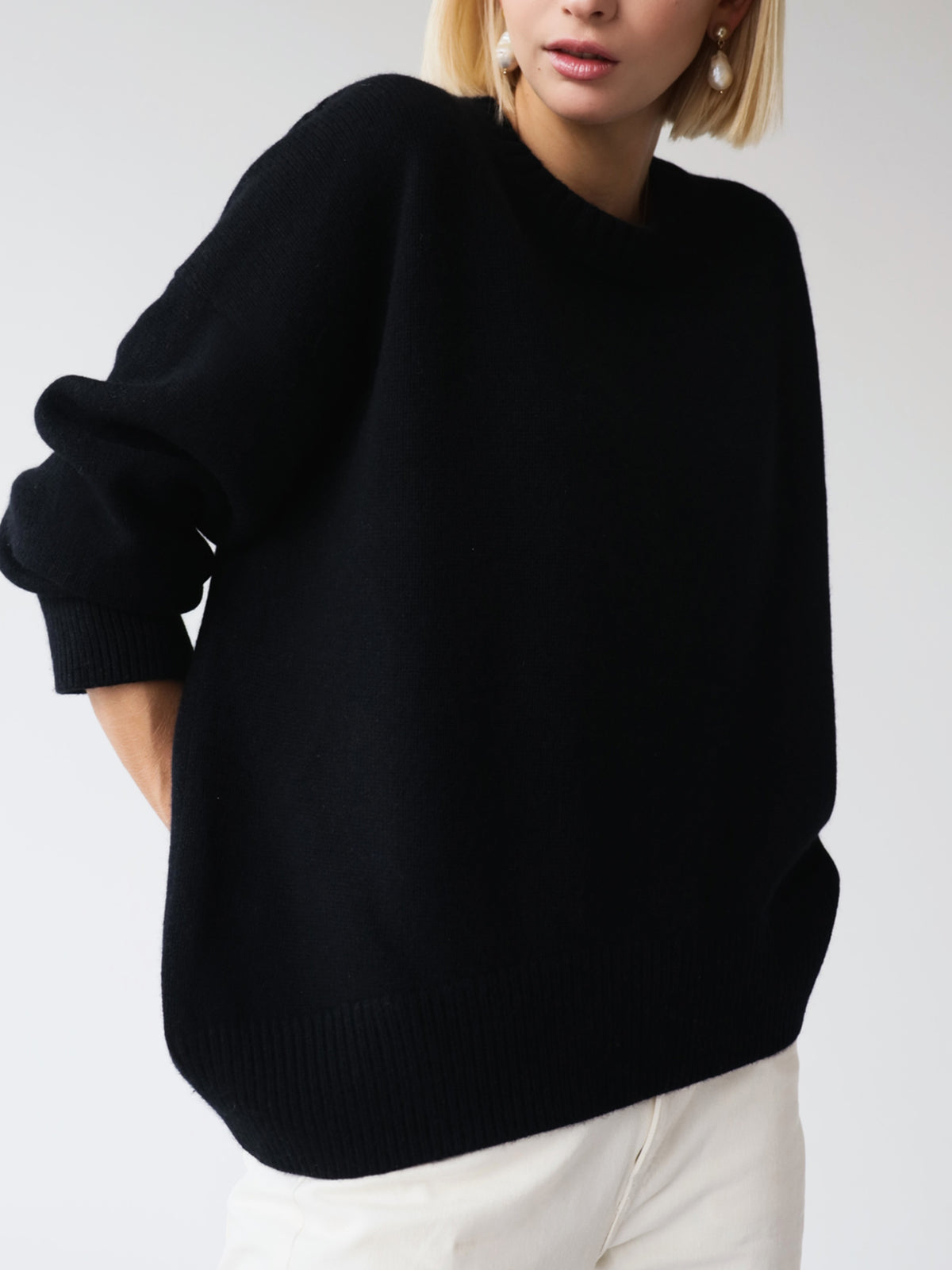 Damen - Zuckerwatte Übergroß Pullover - Gemütlicher Strick - Stylische Freizeitmode für jeden Tag