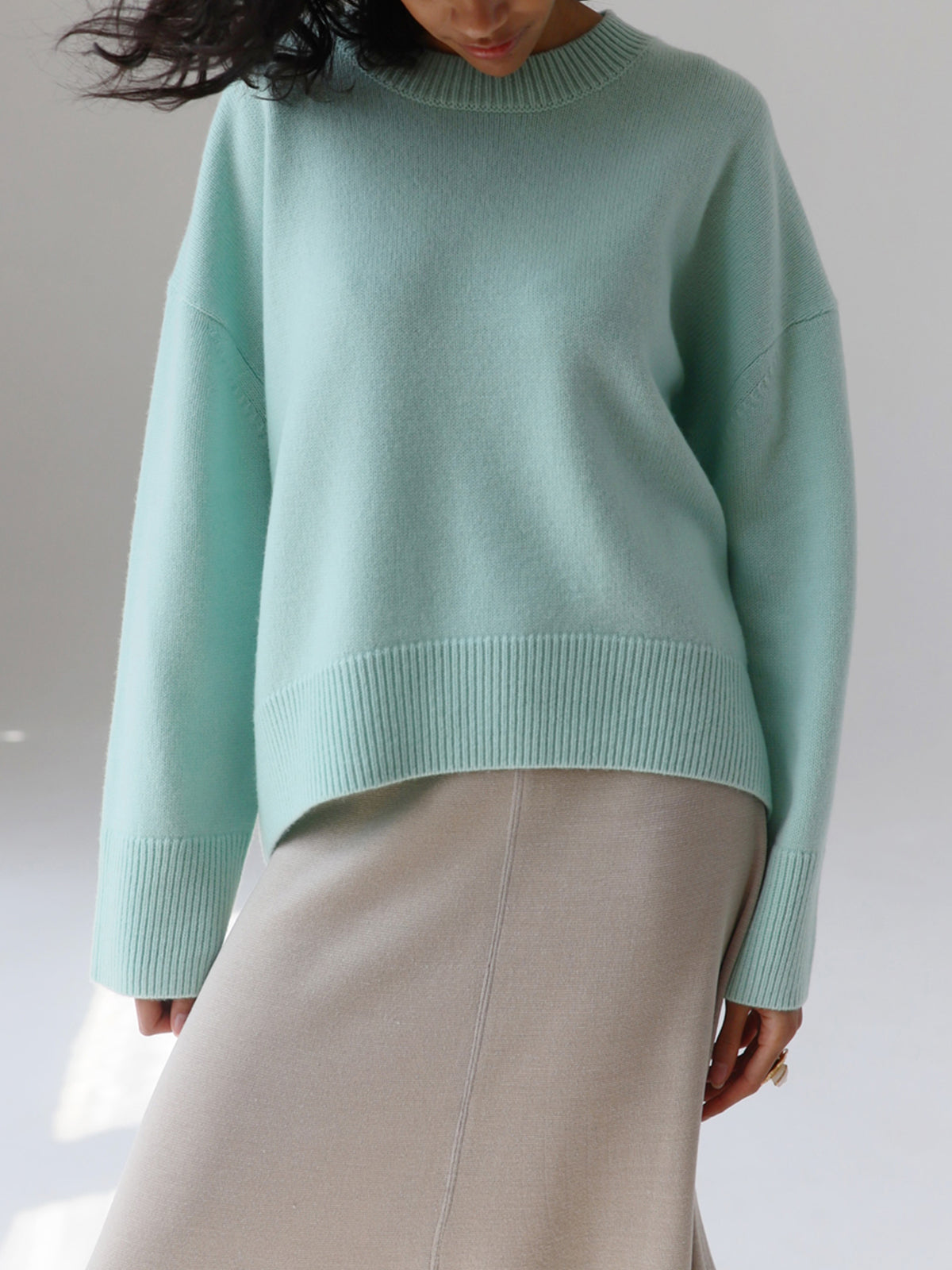 Damen - Zuckerwatte Übergroß Pullover - Gemütlicher Strick - Stylische Freizeitmode für jeden Tag
