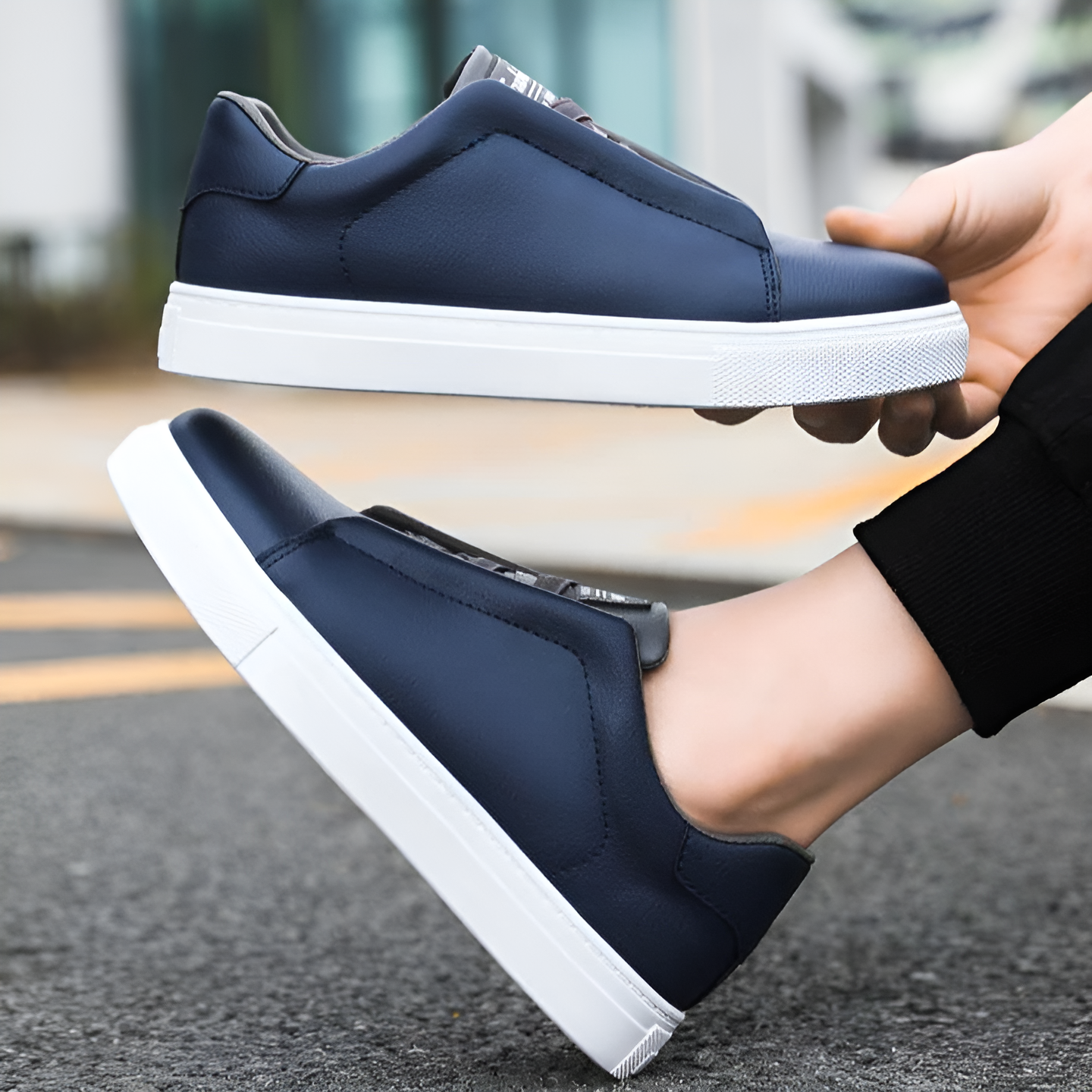 Herren - Slip-On Sneaker - Leichte Material - Gepolsterte Einlegesohle - Ideal für Freizeitaktivitäten