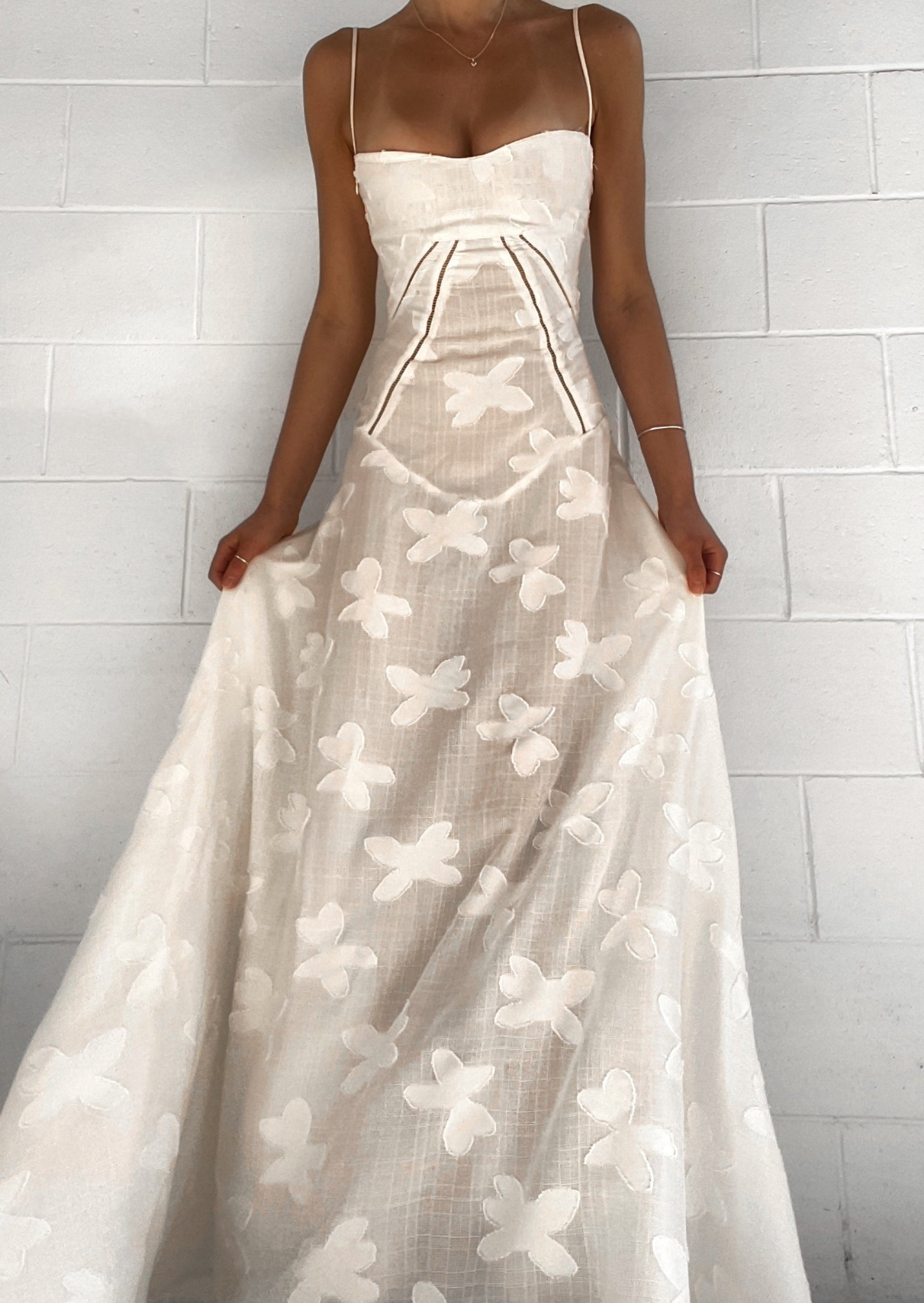 Damen - Elegantes cremefarbenes Kleid - Stilvoll & vielseitig - Perfekt für jeden Anlass