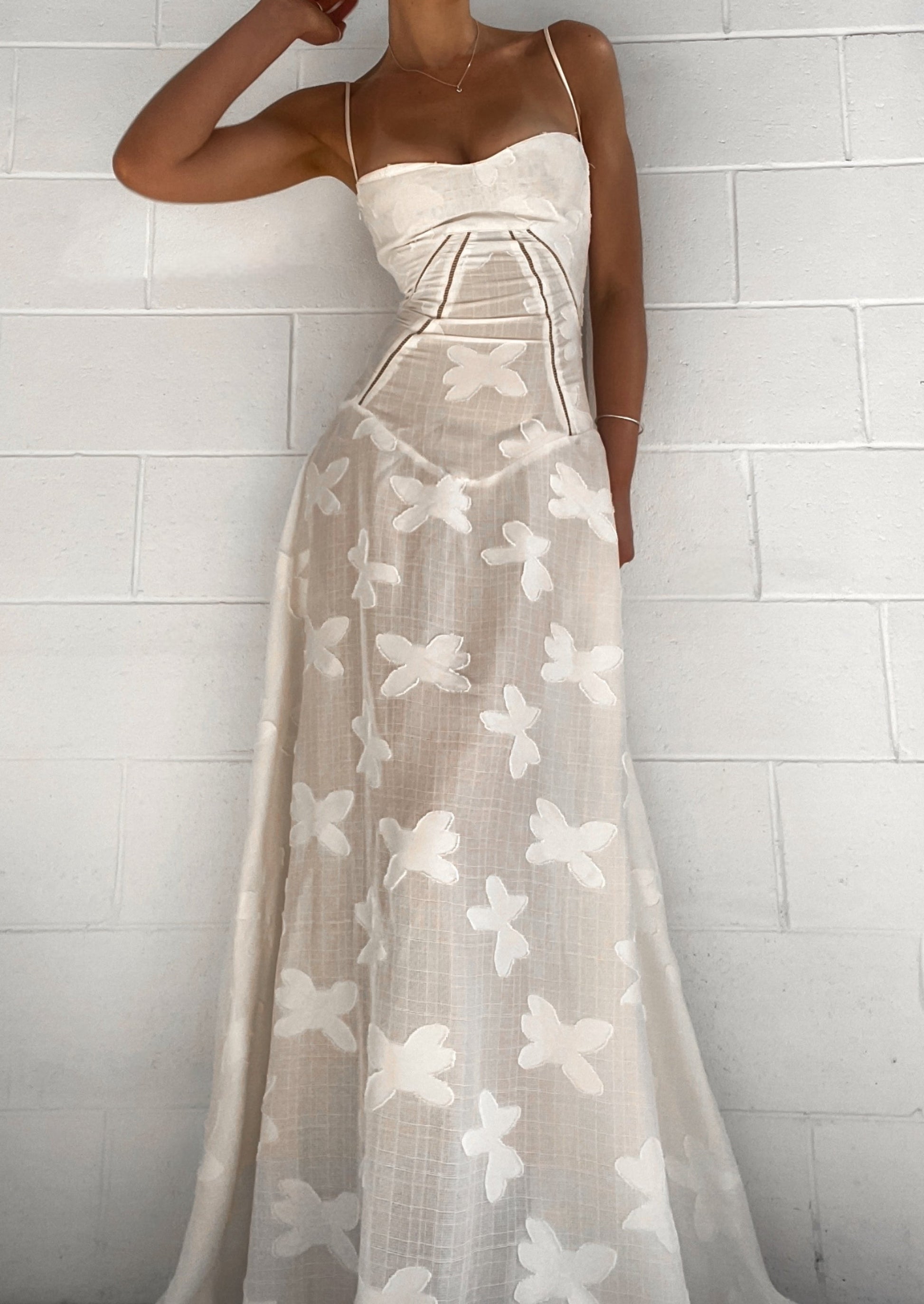 Damen - Elegantes cremefarbenes Kleid - Stilvoll & vielseitig - Perfekt für jeden Anlass