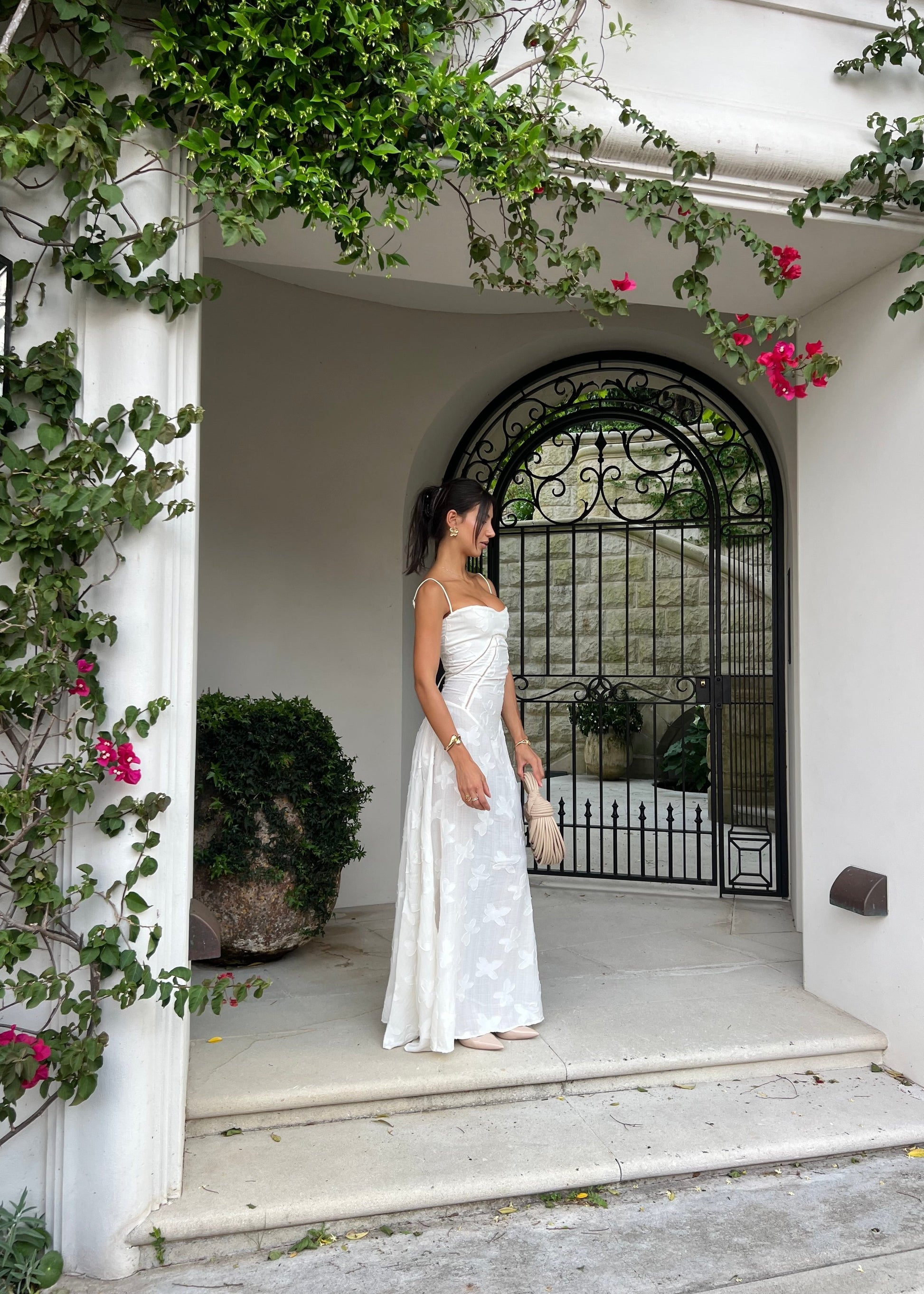 Damen - Elegantes cremefarbenes Kleid - Stilvoll & vielseitig - Perfekt für jeden Anlass