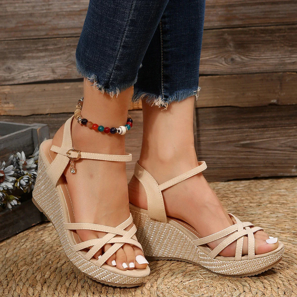 Damen - Überkreuzte Keilsandalen - Hochwertigem Material - Knöchelschnalle - Bequeme Sommerschuhe