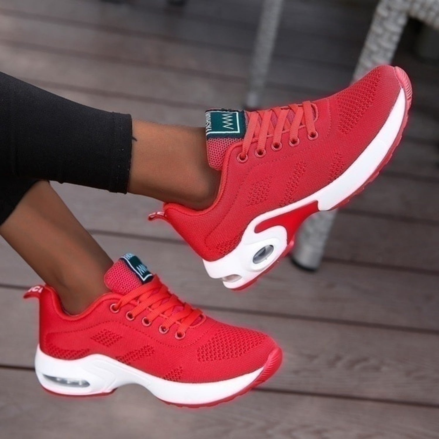 Damen - Leichte Sneakers - Strapazierfähigem Material - Stilvoller Komfort für den Alltag - Ideal für jeden Schritt