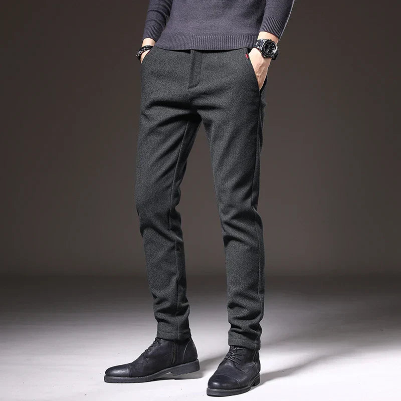 Herren - Schmal Geschnittenen Hose - Bequemes Stretch-Material - Stilvolle Alltagskleidung für jeden Anlass