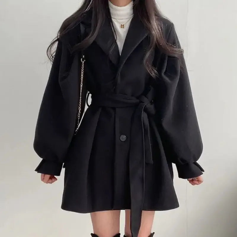 Damen - Trenchcoat mit Gürtel - Schmeichelhafte Silhouette - Stilvolles & elegantes Design für jeden Anlass