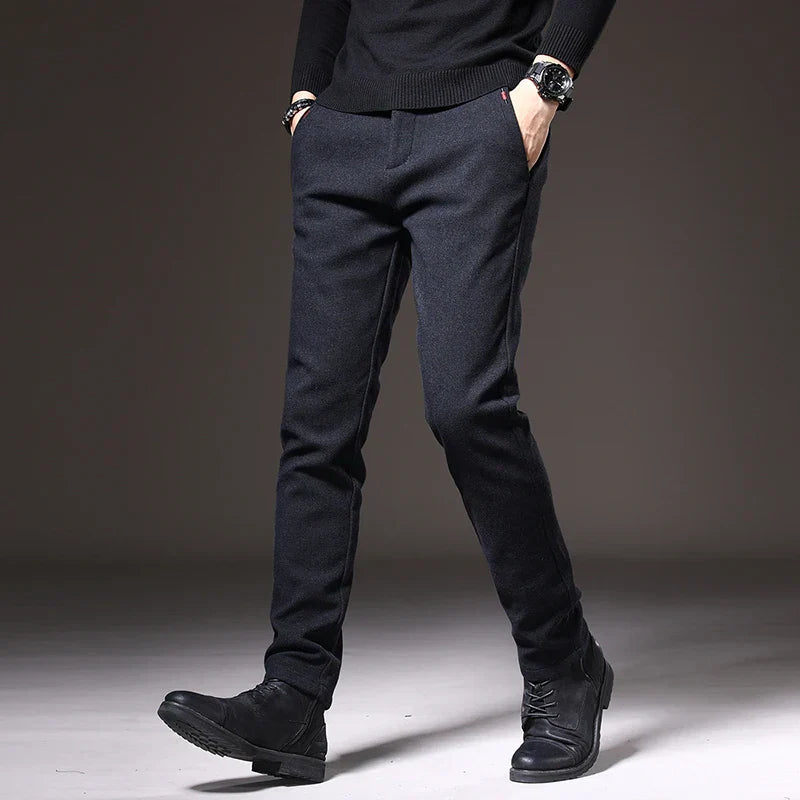 Herren - Schmal Geschnittenen Hose - Bequemes Stretch-Material - Stilvolle Alltagskleidung für jeden Anlass