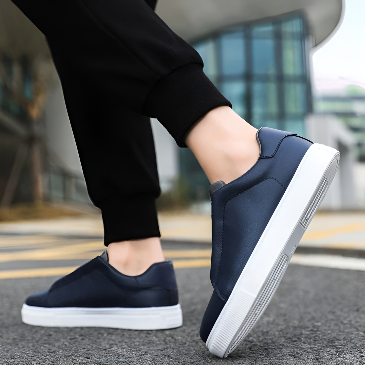Herren - Slip-On Sneaker - Leichte Material - Gepolsterte Einlegesohle - Ideal für Freizeitaktivitäten