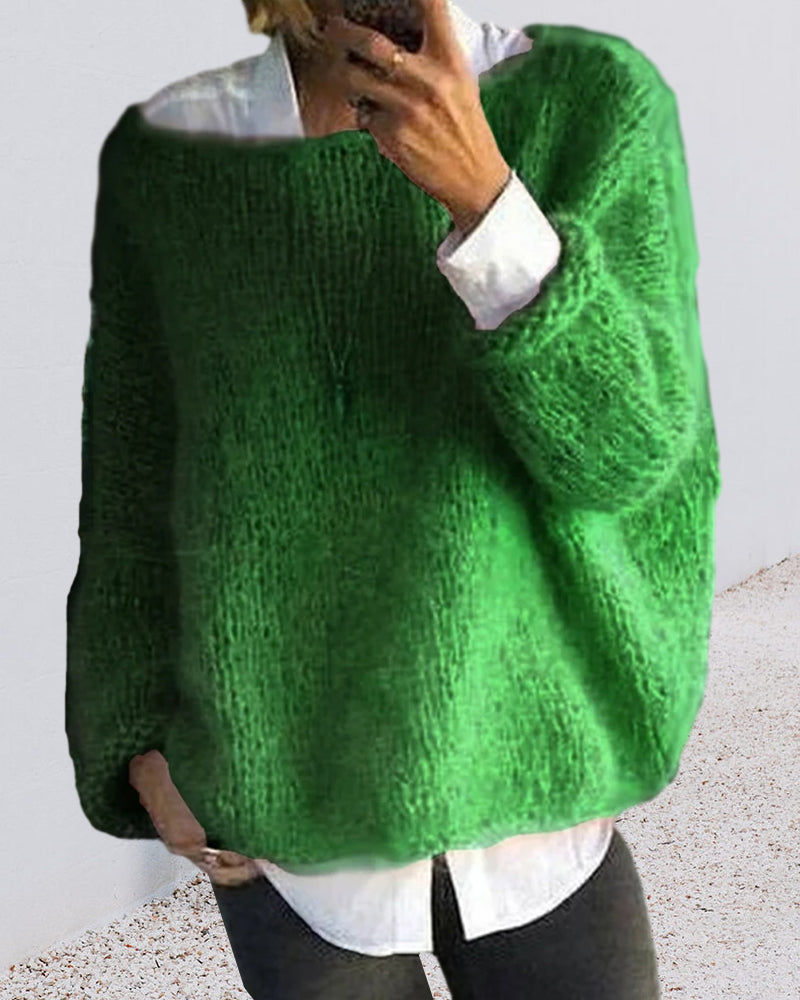 Danique Mell | Schlichter, schulterfreier, flauschiger Pullover