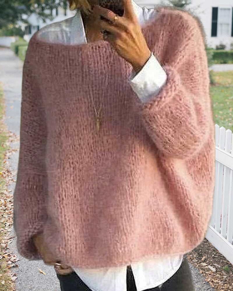 Danique Mell | Schlichter, schulterfreier, flauschiger Pullover