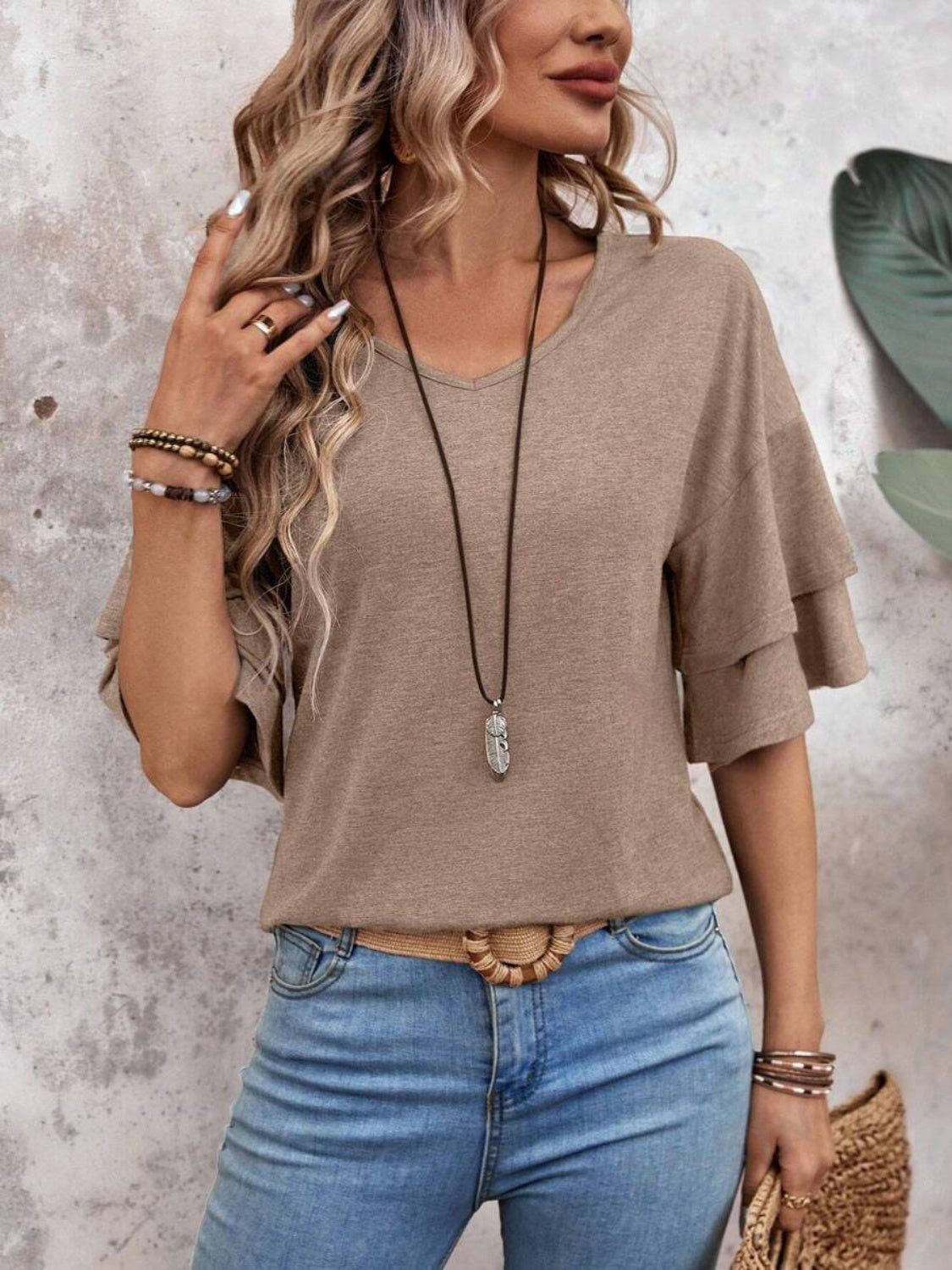 Damen - Bluse - Weicher Stoff - V-Ausschnitt und halben Ärmeln für stilvolle Looks - Trendiges Top