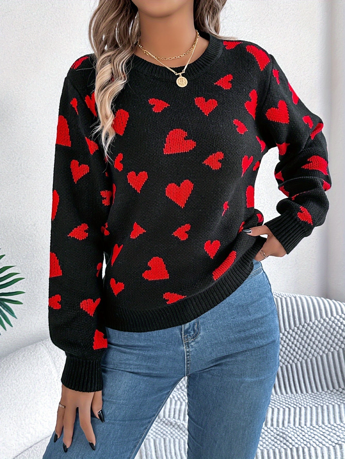 Elin | Eleganter Damen-Pullover mit Rundhalsausschnitt und Herzmuster