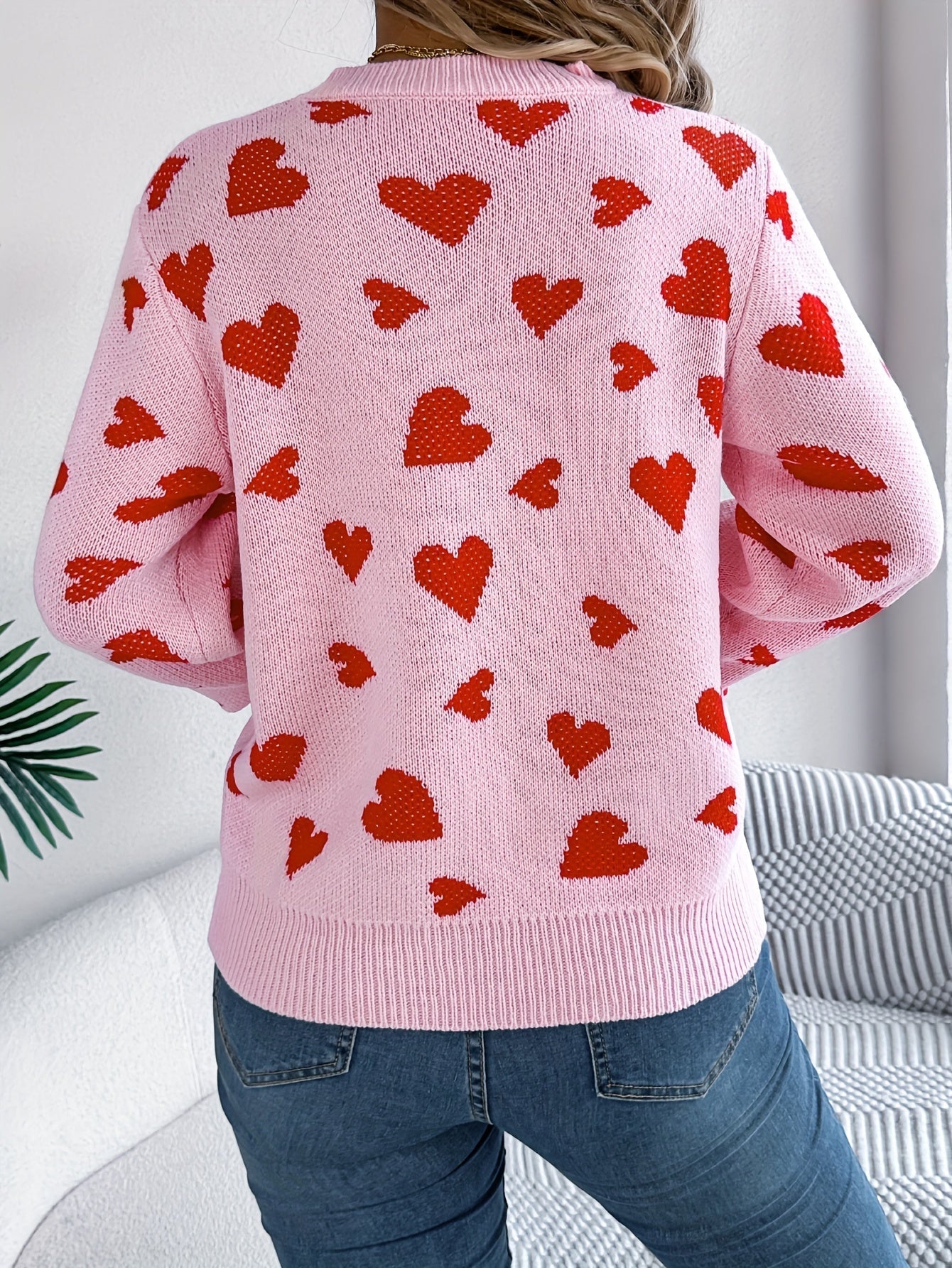 Elin | Eleganter Damen-Pullover mit Rundhalsausschnitt und Herzmuster