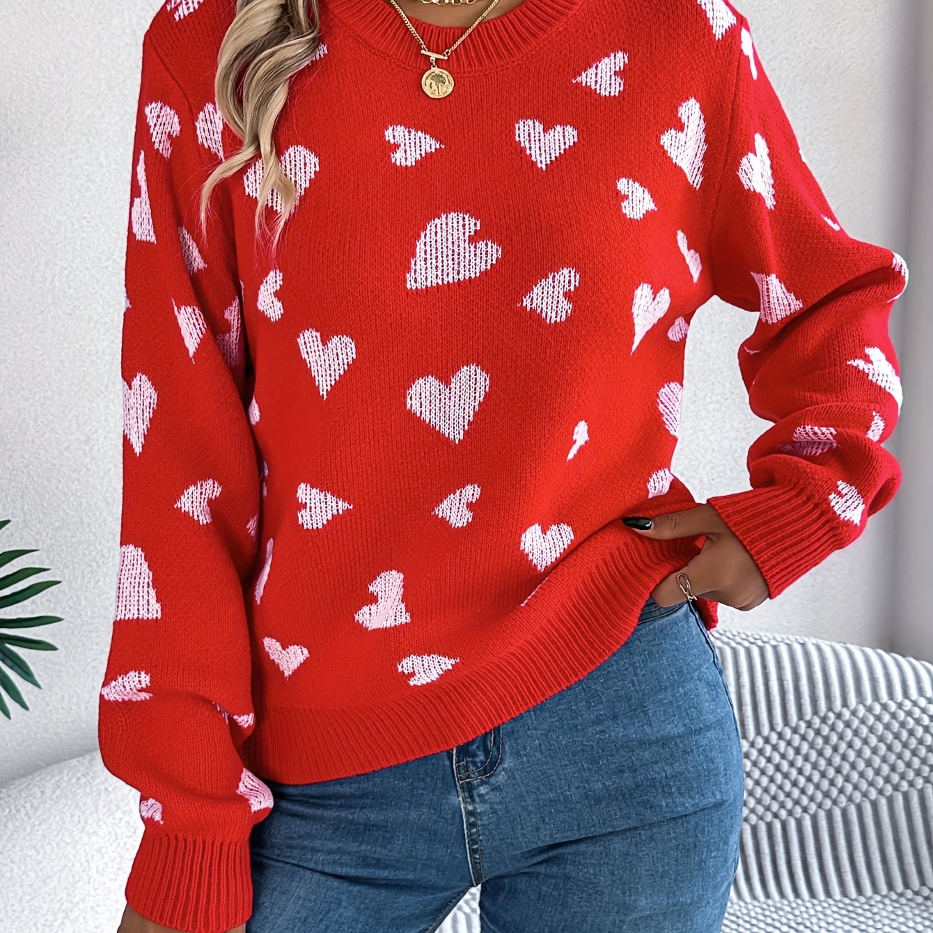 Elin | Eleganter Damen-Pullover mit Rundhalsausschnitt und Herzmuster