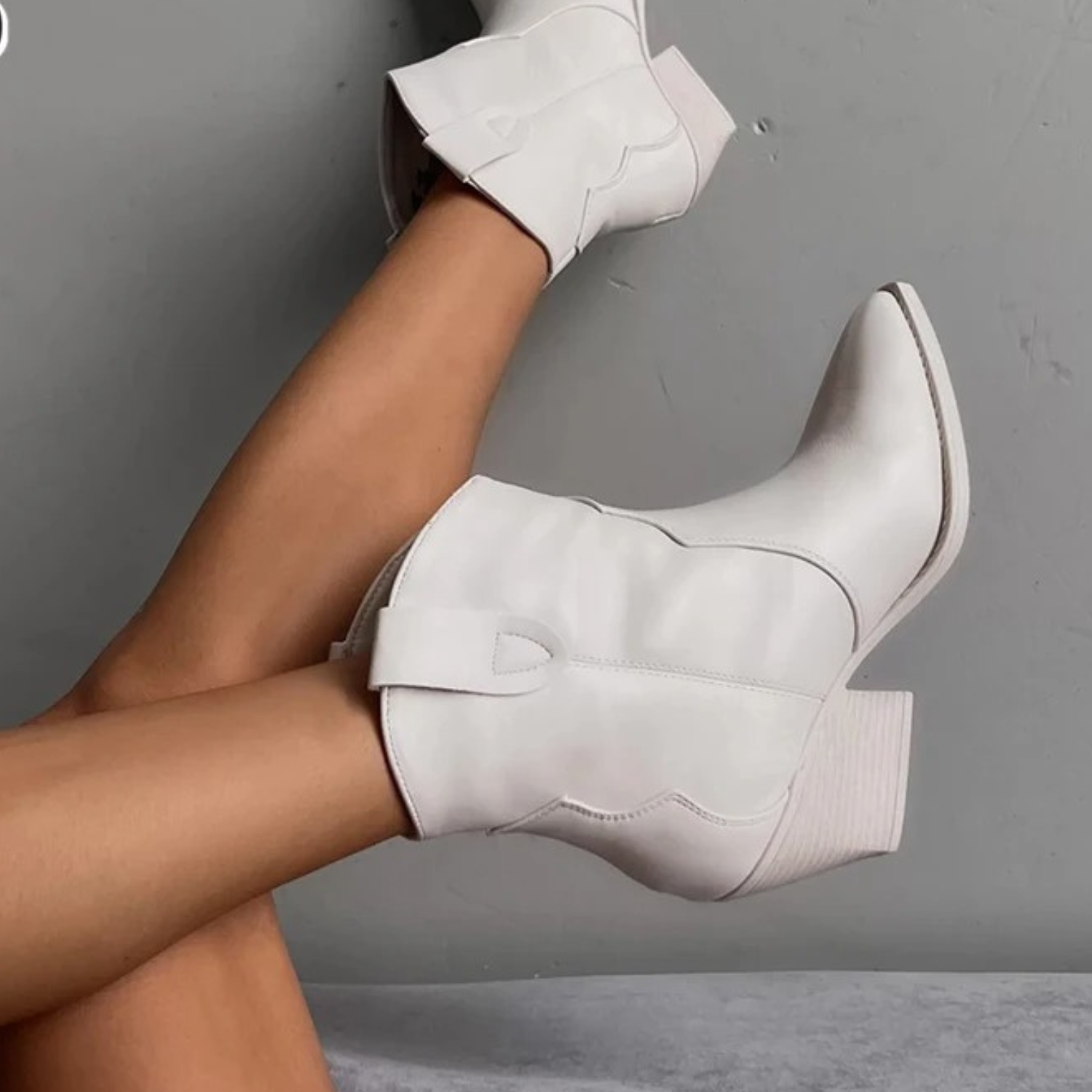 Eveline | Schwarze wasserdichte Damen-Cowboystiefel aus Leder