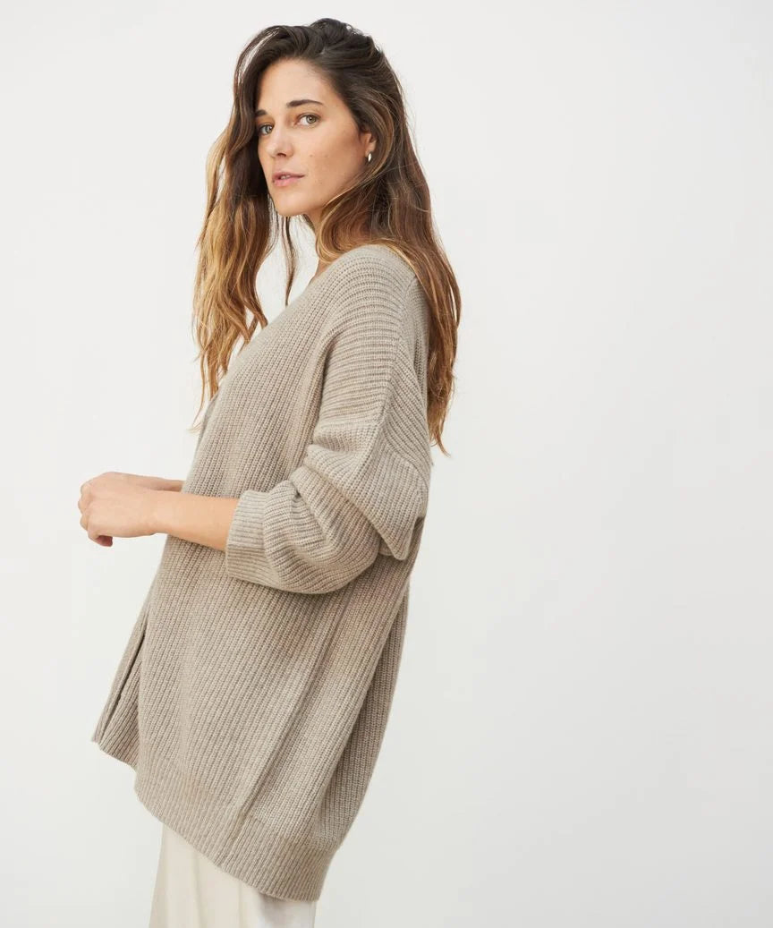Damen - Elegante Strickjacke - Kaschmir - Weichheit & Stil - Komfort für jeden Anlass