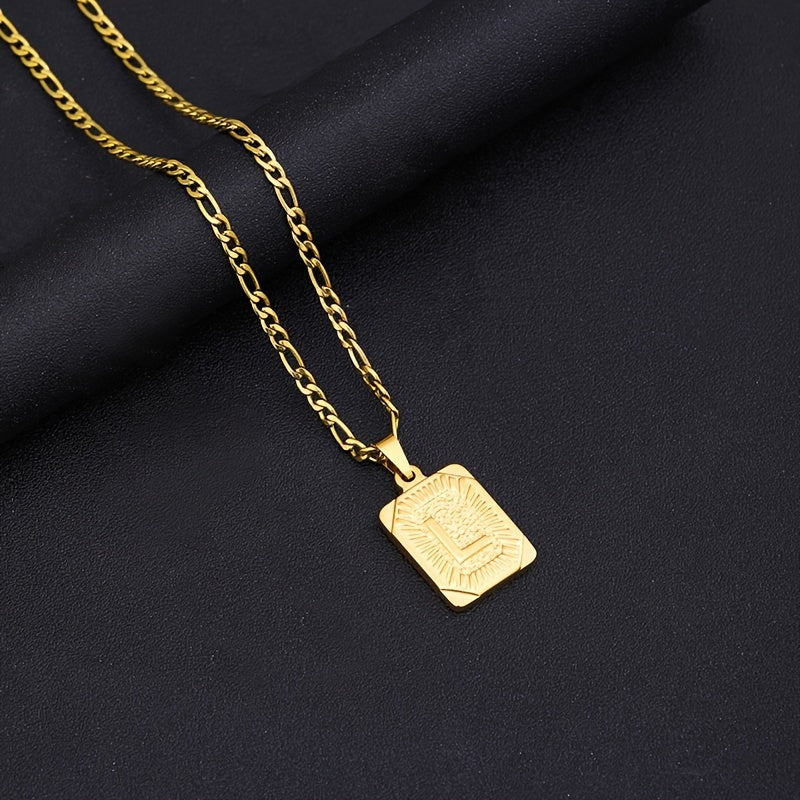 Herren-Halskette | Quadratischer Initial-Anhänger | Sportlich & vergoldet | Titan-Stahl - Farbe Gold