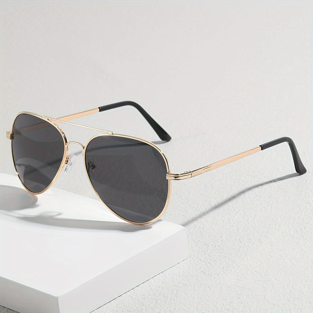 Moderne Piloten-Sonnenbrille für Herren mit Metallrahmen und PC-Gläsern | Fabian