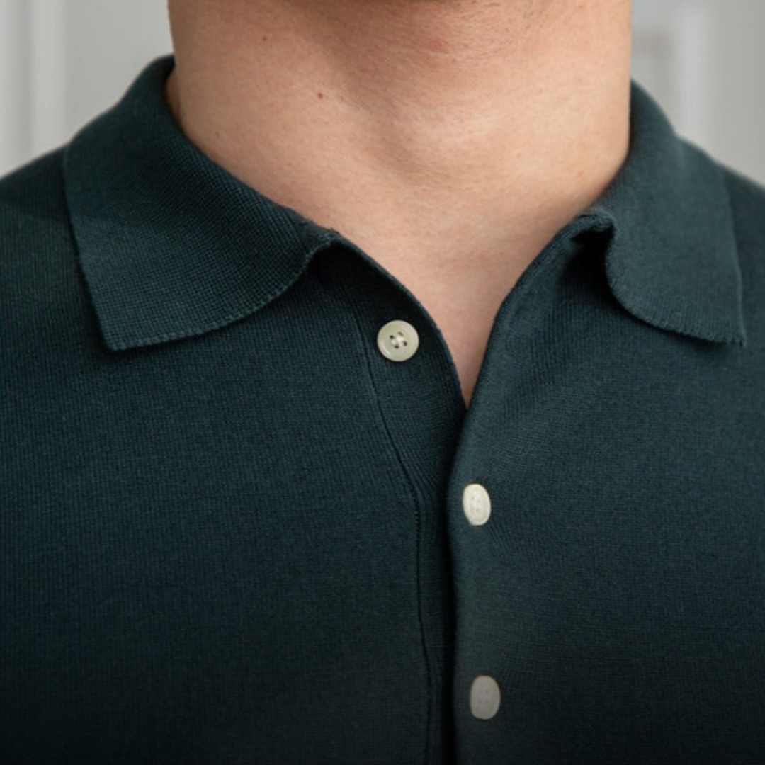 Herren-Poloshirt | Unifarben & Slim Fit | Atmungsaktives Strickmaterial | Lässiger Sommerlook