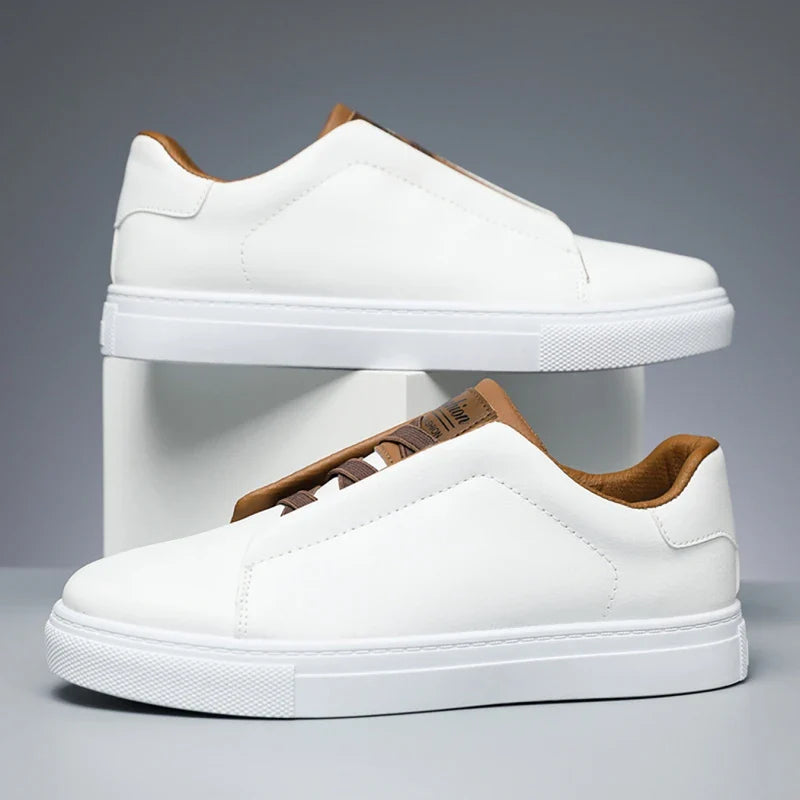 Herren Sneaker | Minimalistisches Slip-On Design | Veganes Leder & Atmungsaktiv | Gummisohle