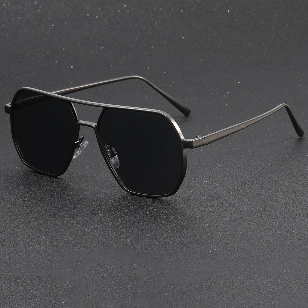 Metallbrille für Männer mit einzigartigem Design für Freizeit- und Geschäftskleidung | Jay