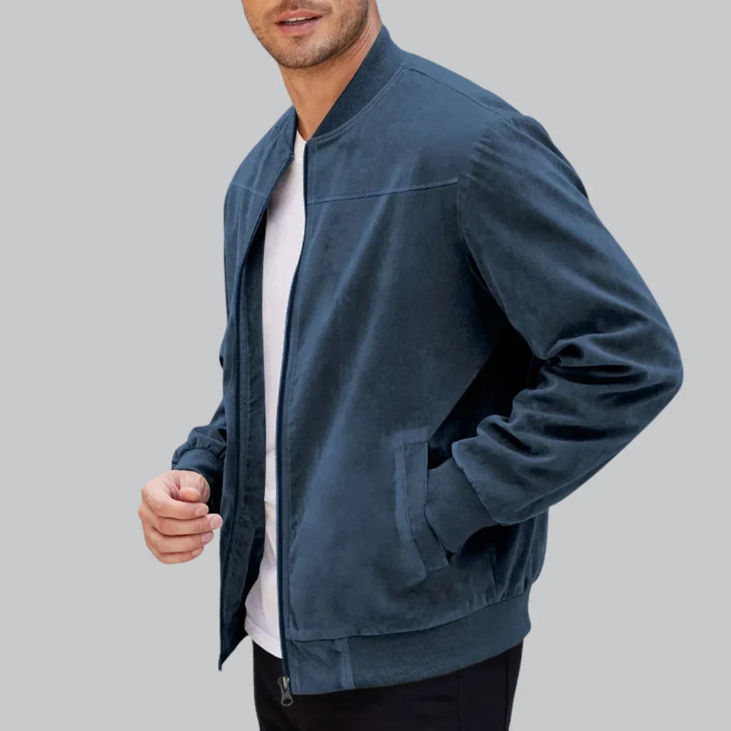 Anspruchsvolle Herrenjacke aus hochwertigem Stoff mit unvergleichlicher Eleganz | Levi