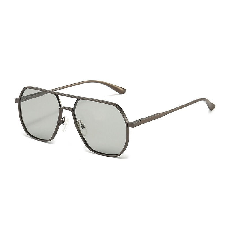 Herren-Sonnenbrille | Geometrischer Metallrahmen | Doppelbrücke | Trendy & Business