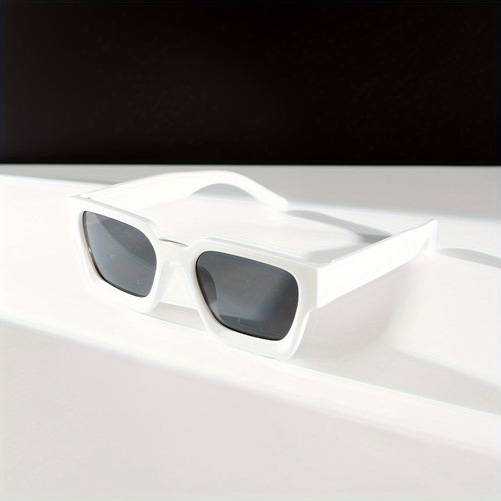 Herren-Retro-Modebrille | Weißer quadratischer Rahmen mit breitem Bein | Stilvoll und entspiegelt