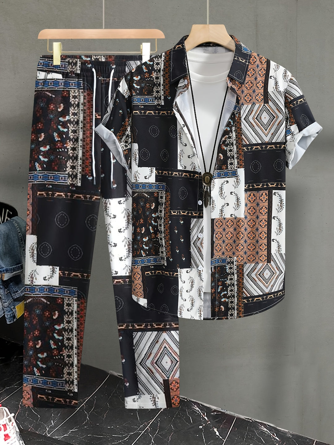Herrenset | Geometrisches Muster 2-teiliges Set | Kurzarm-Shirt & Hose für den Sommer