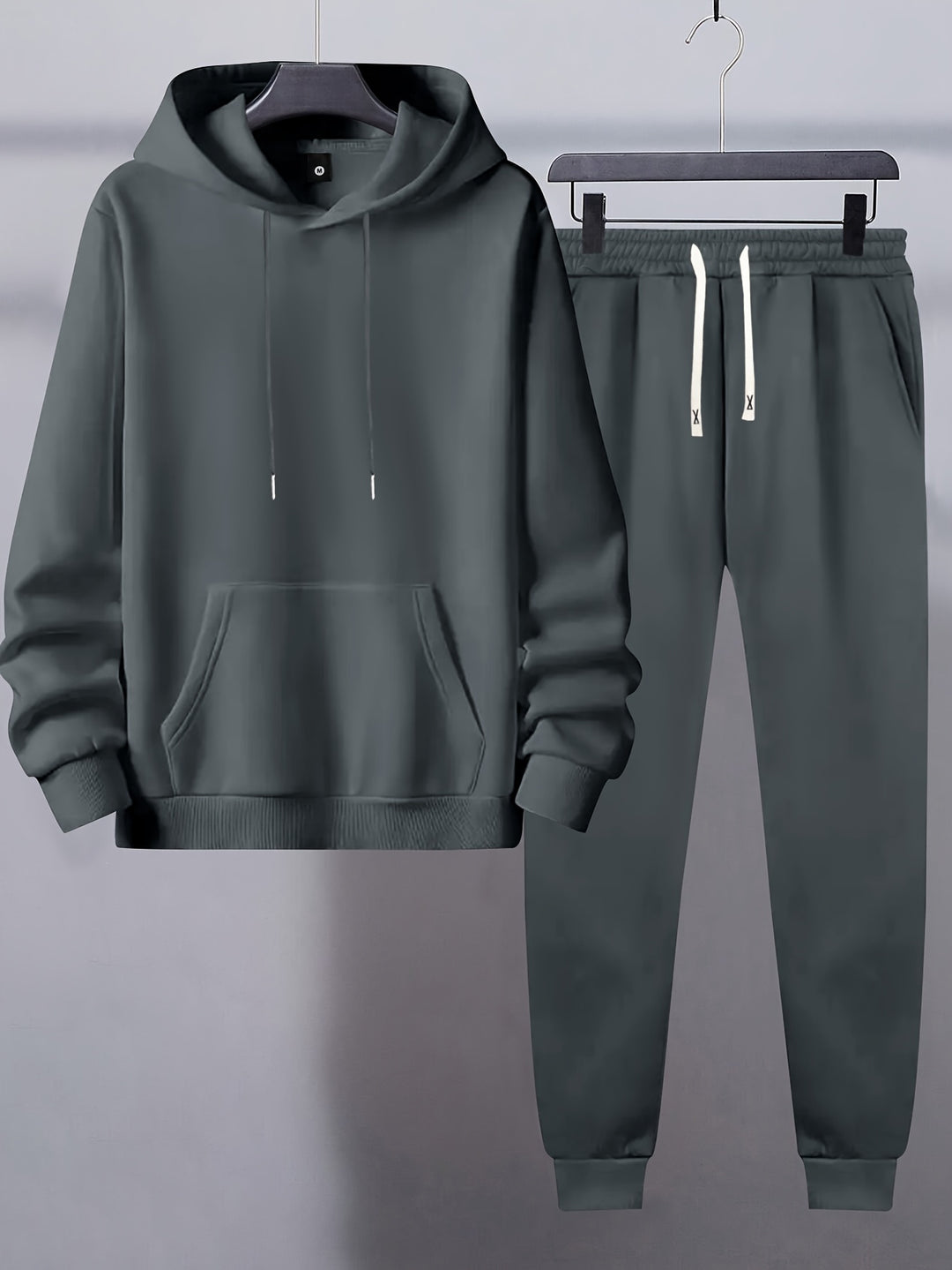 Herren Sweatsuit | Kapuzenpulli & Kordelzughose | Bequem & sportlich | Unifarben