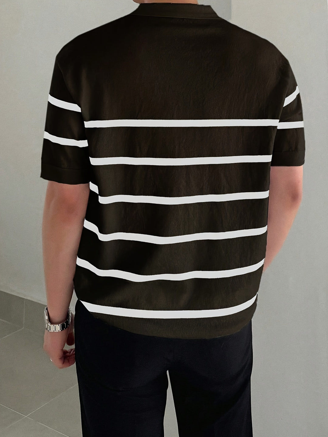 Modisches und leichtes kurzärmeliges Herren-Poloshirt aus Strick mit bequemer Passform | Victor