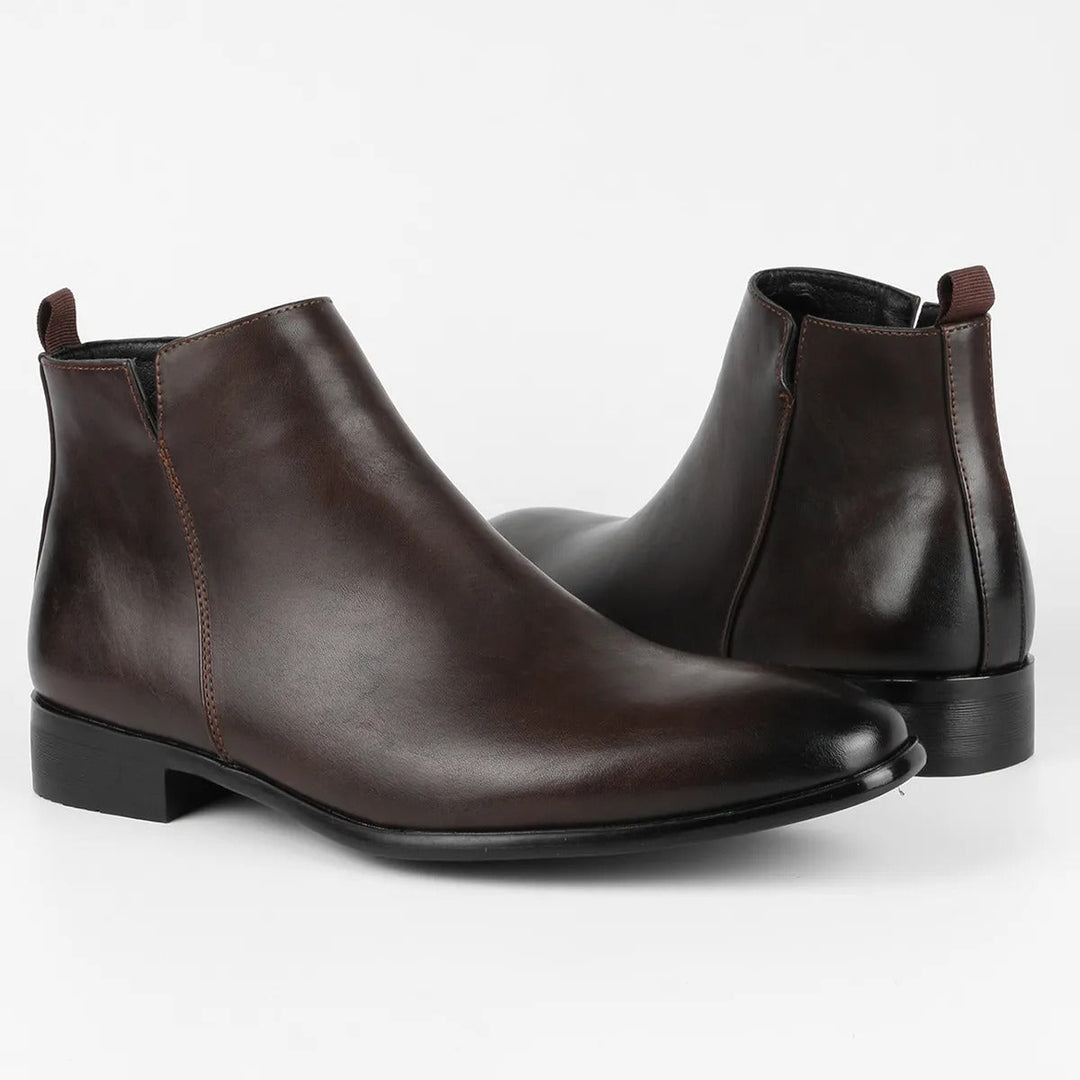 Zeitlose Retro-Stiefel für Männer mit klassischem Charme und robustem Charme | Maik