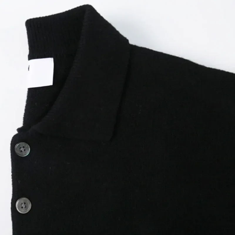 Weicher und kuscheliger unifarbener Strickpullover für Herren mit langen Ärmeln und zeitloser Eleganz | Pieter