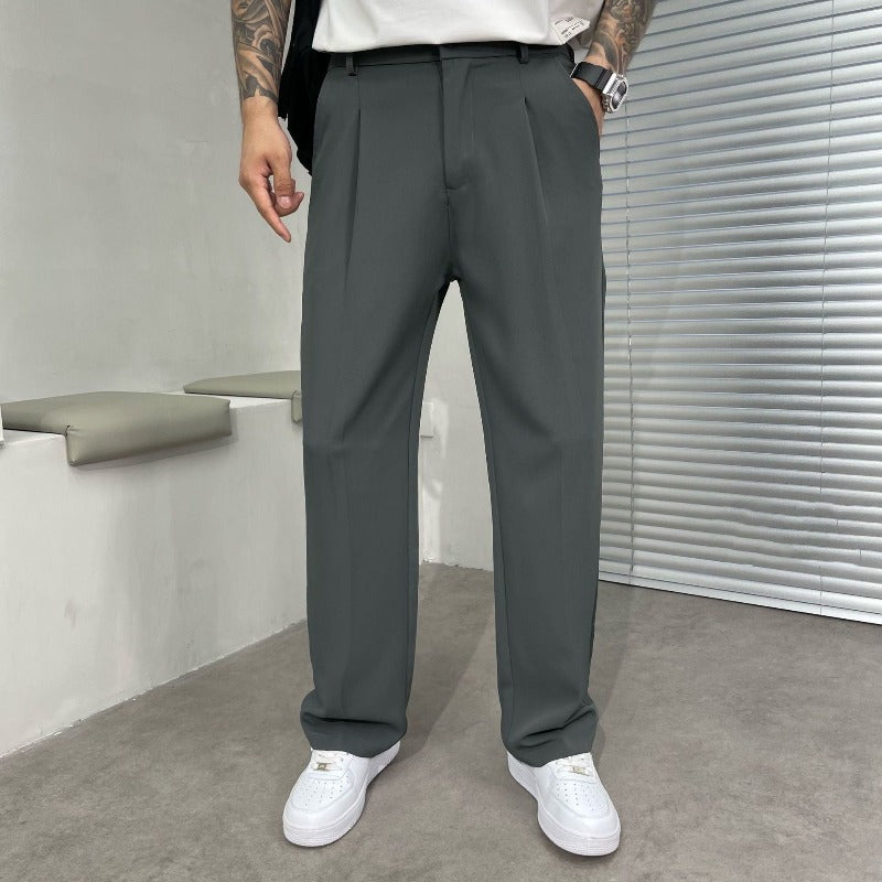 Lässige und elegante Herrenhosen mit moderner Ausstrahlung und zeitlosem Charme | Mick