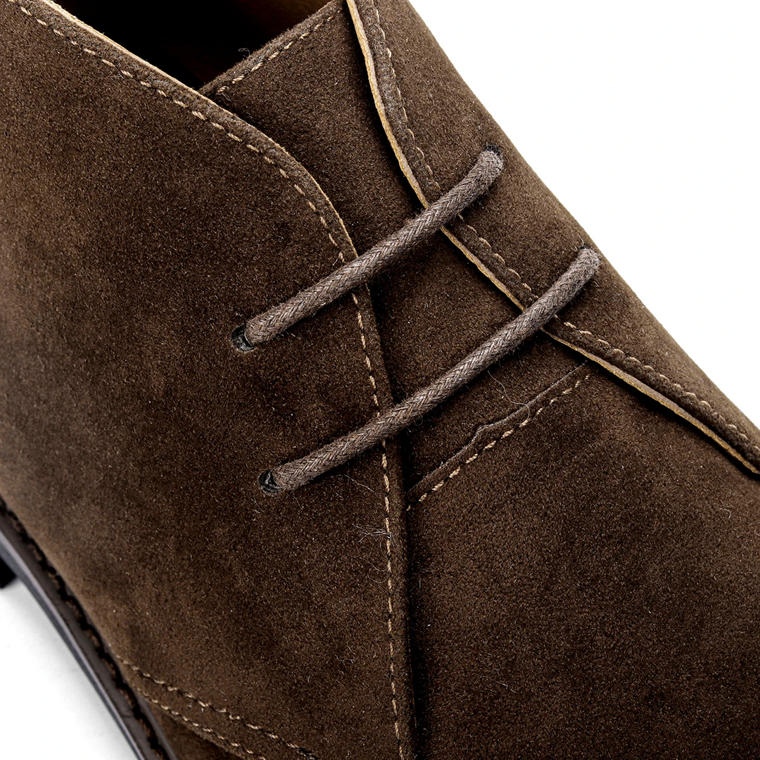 Zeitlose und einzigartige Wildlederstiefel für Männer mit elegantem Komfort und klassischem Charme | Boaz