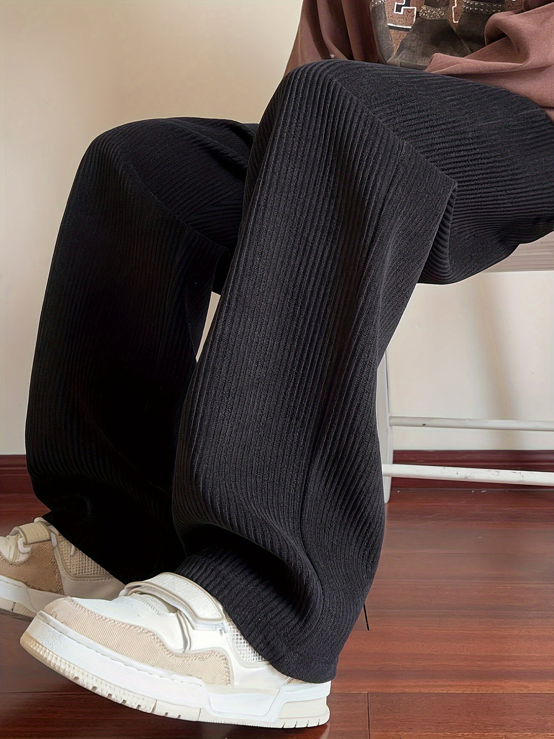 Vielseitige Herren-Cordhose mit entspannter Passform und verstellbarem Bund | Sem