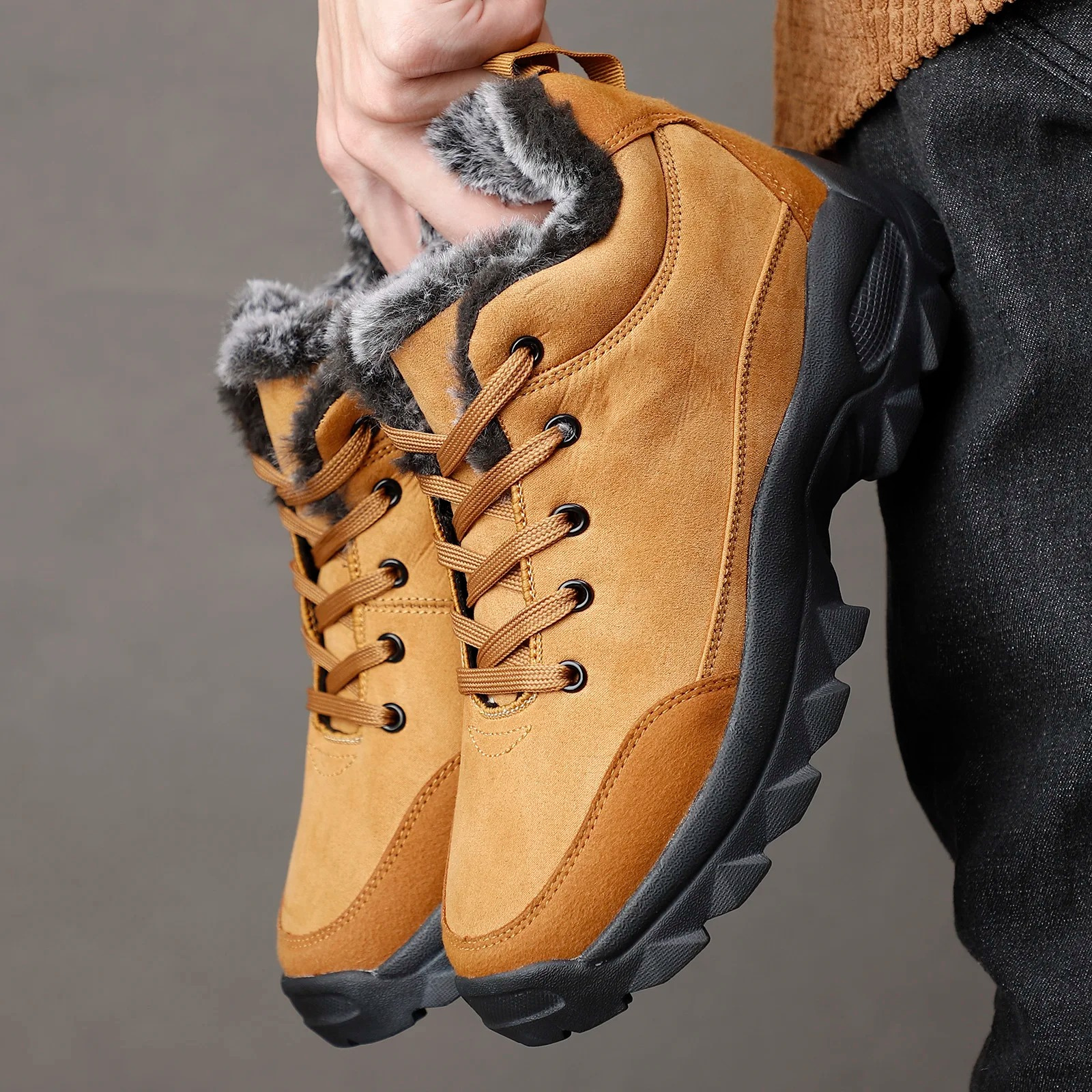 Warme Winterstiefel mit Fleecefutter und rutschfester Sohle für Herren | Jay