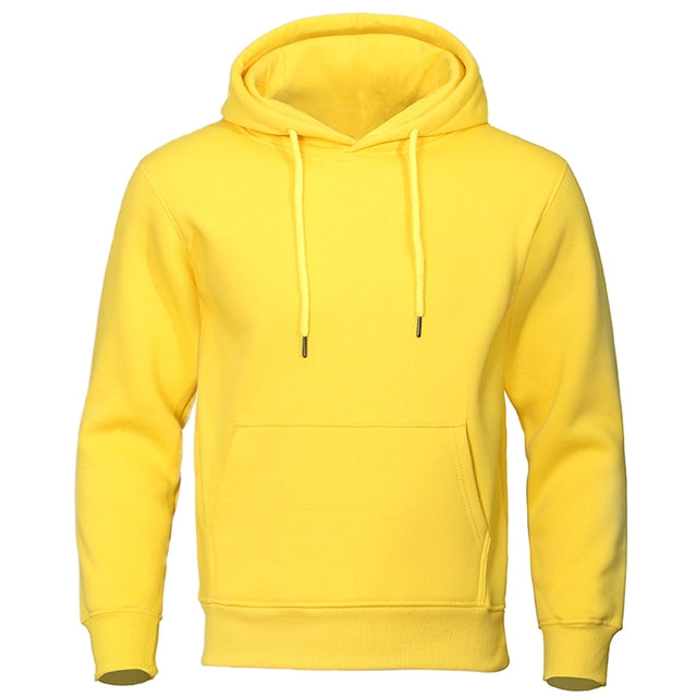 Trendiger und lässiger Hoodie für Männer mit Kängurutaschen und verstellbaren Kordelzügen | Roderick
