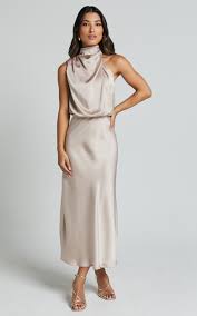 Damen - Elegantes Maxikleid - Leichtes Material - Chic Stil - Perfekt für jeden Anlass