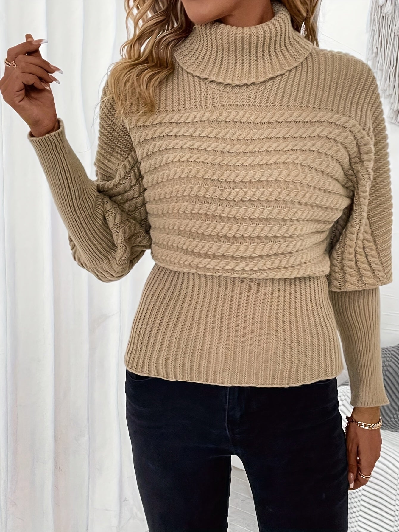 Lise | Unifarbener Rollkragenstrickpullover